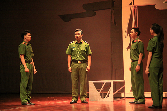 ''Gặp gỡ'' hình tượng người chiến sĩ công an trên sân khấu